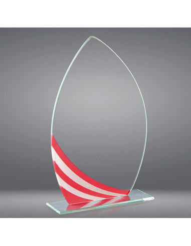 Trofeo sostenible de vidrio con detalles rojos y motivo deportivo a elegir. Disponible en todos los deportes.