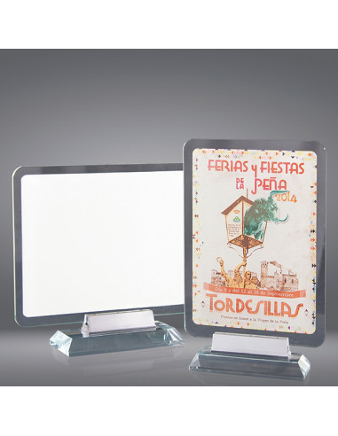 Trofeus ABM - Trofeu en vidre amb peanya bisellada, per gravació a tot color.