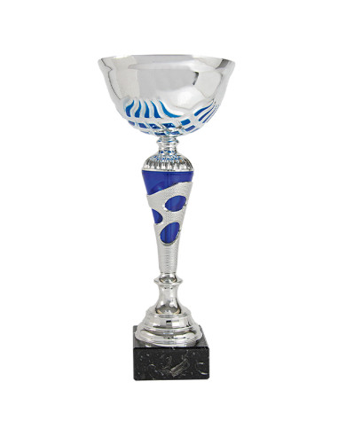 Copa deportiva plateada y azul, con el vaso de metal y la base negra. 5 tamaños.