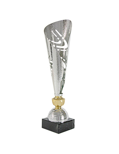 Copa deportiva de diseño en metal plateado y detalle dorado, con la base de mármol negro. 3 tamaños.