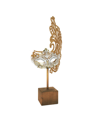 Trofeo de carnaval con la máscara de metal decorada y base de madera de abeto. ¡Elegante y espectacular!