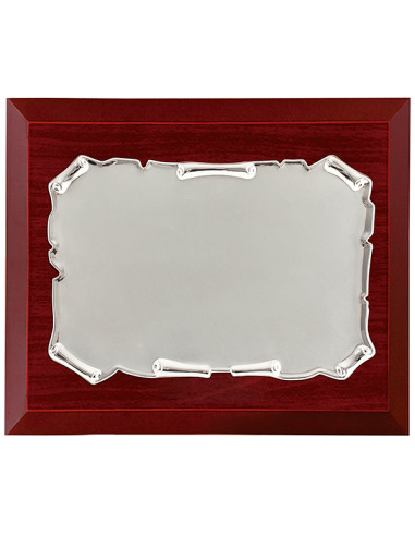 Placa de homenaje con base de madera y placa de aluminio plateado en forma de pergamino. Posibilidad de grabado láser o en todo.