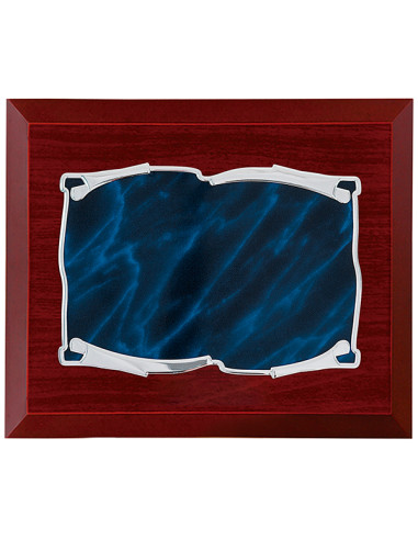 Placa de homenaje con base de madera y placa de aluminio azul y plateado. La grabación debe ser láser. Se puede complementar con