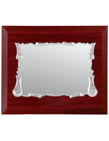 Placa de homenaje con base de madera y placa de aluminio plateado mate en forma de pergamino. Posibilidad de grabado láser o