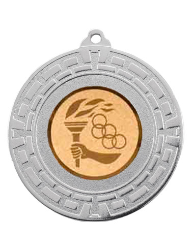 Medalla deportiva plateada de diámetro 50mm. con la trasera ideal para grabación a color o láser. Disponible en todos los deport