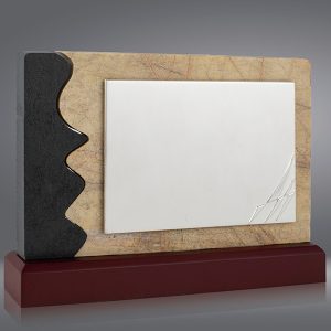 97023 Placa de Homenaje en Piedra Natural con Grabación Personalizada